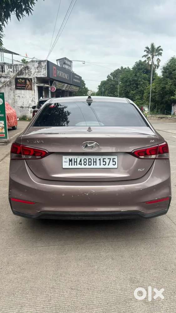 Hyundai Verna 1.6 Sx Vtvt (o) At, 2018, Petrol