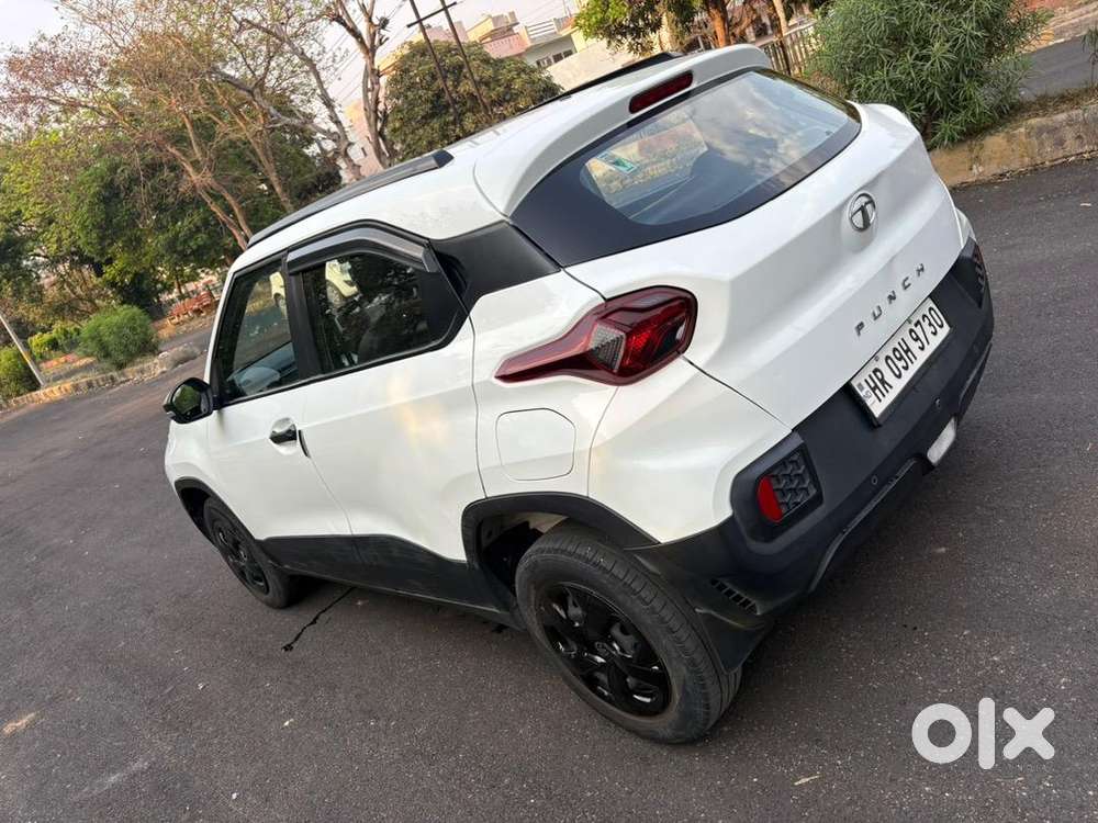 Tata Punch 2023 Petrol 30000 Km Driven