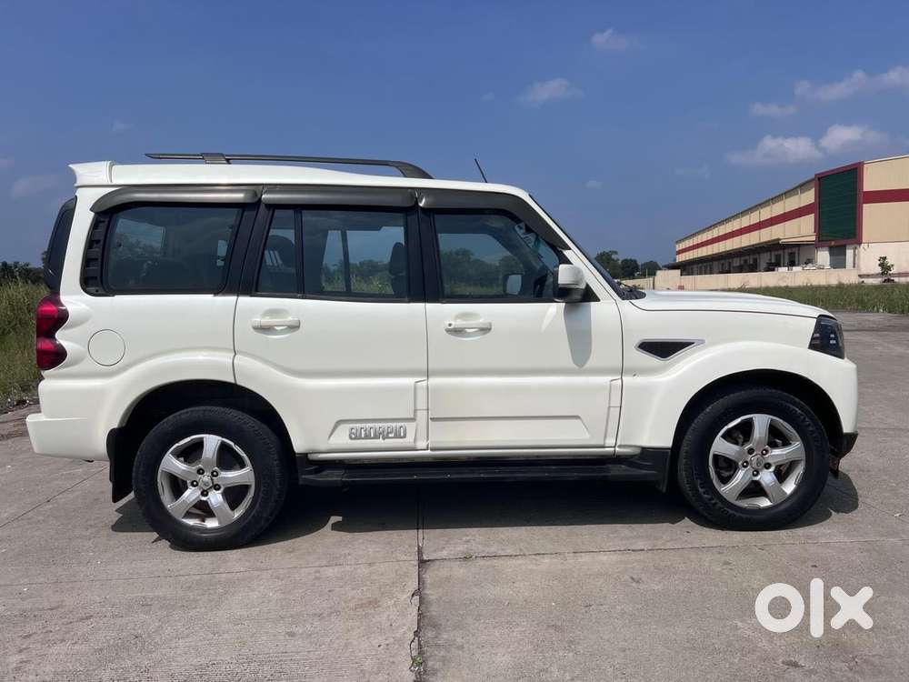 Mahindra Scorpio S11 Mt 7s, 2021, Diesel