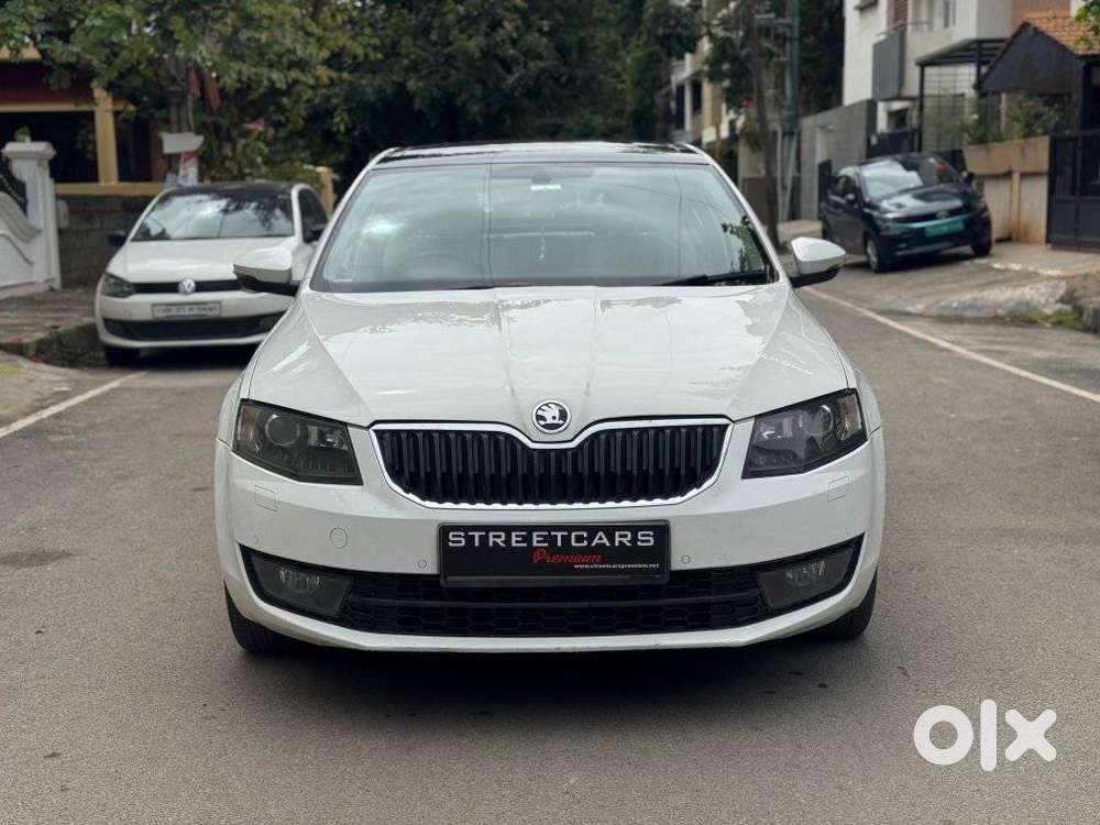Skoda Octavia 1.8 Tsi At Style Plus, 2017, Petrol