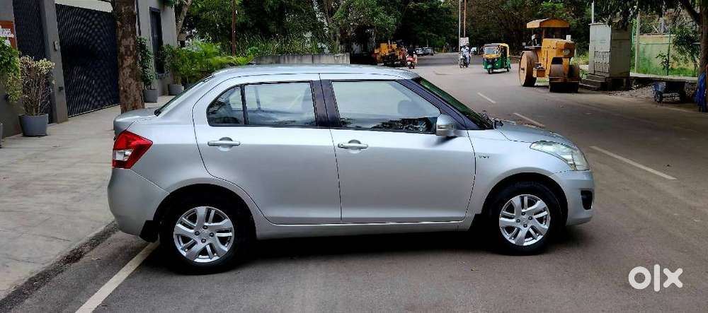 Maruti Suzuki Dzire 1.2 Zxi, 2012, Petrol