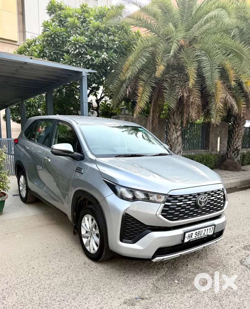 Toyota Innova Hycross 2.0 Gx 7 Str, 2025, Petrol