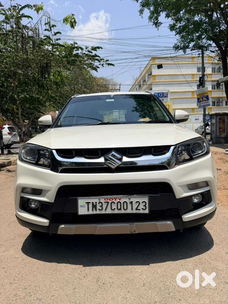 Maruti Suzuki Brezza 2016 Diesel Well Maintained Full Company Service