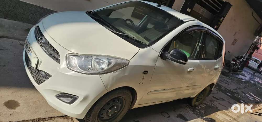 Hyundai I10 Sportz Petrol 2011