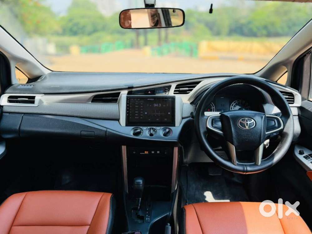 Toyota Innova Crysta 2.8 Gx At, 2017, Diesel