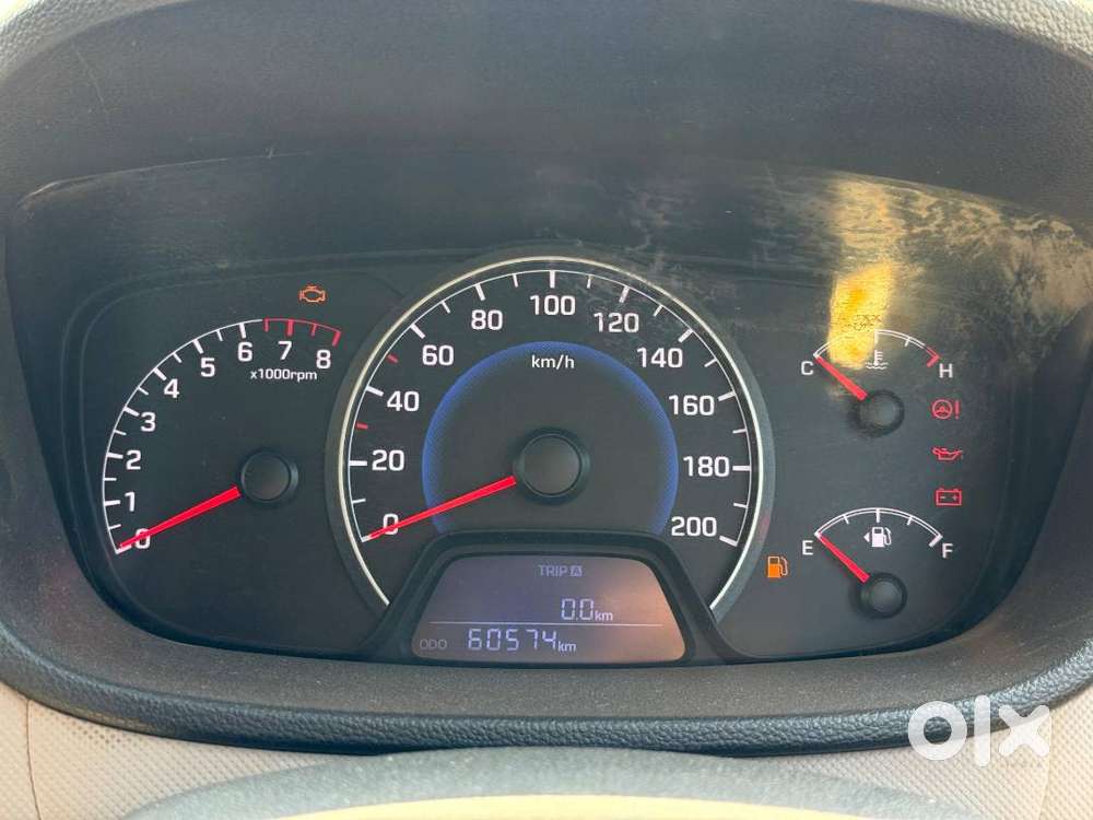 Grand I10 Asta Top Model Petrol