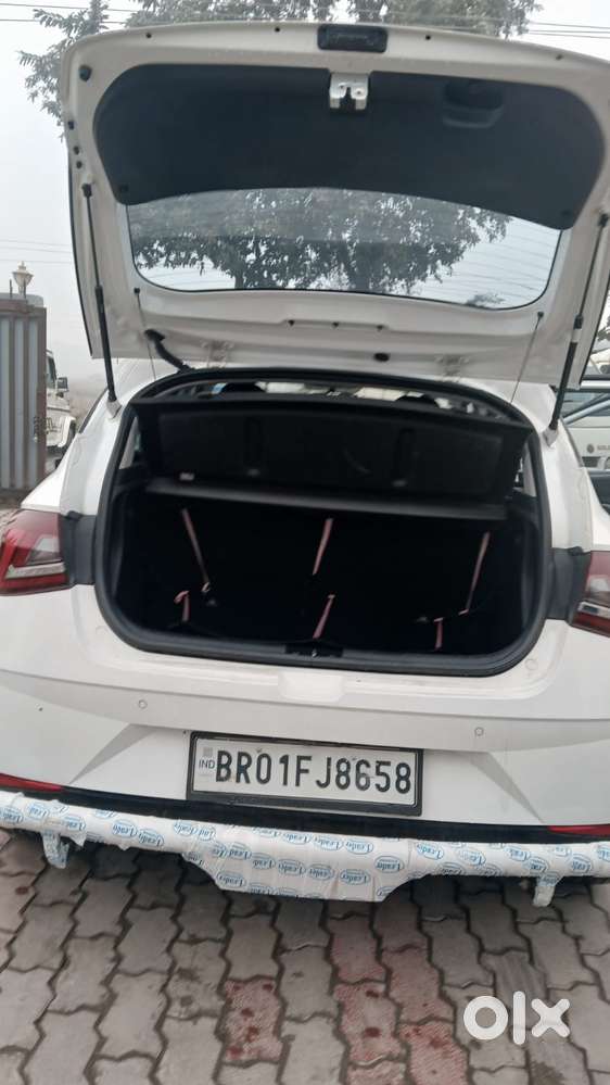 Hyundai I20 Sportz 1.2 Bs-iv, 2021