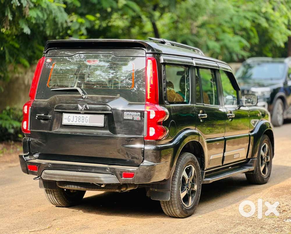 Mahindra Scorpio Classic 2.2 S 11 Mt 7 Cc, 2023, Diesel