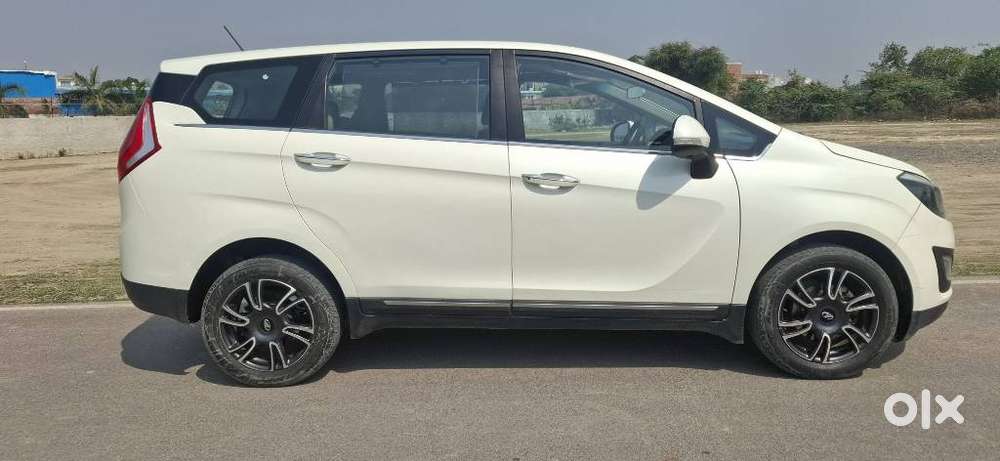 Mahindra Marazzo M8 8str, 2020, Diesel