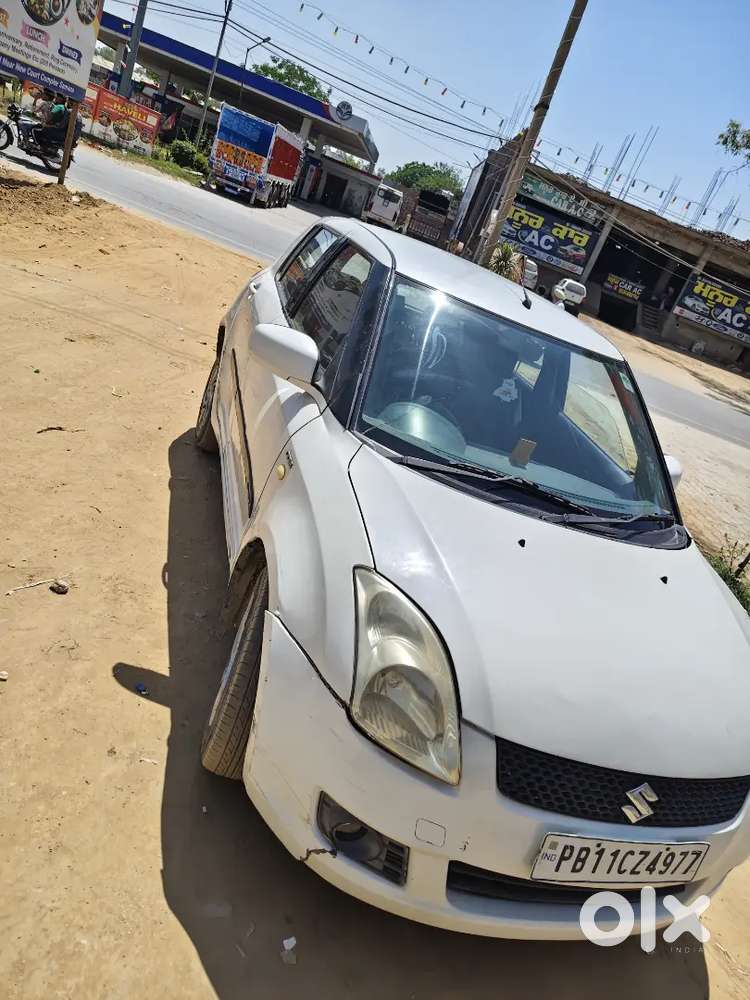 Maruti Suzuki Swift 2009 Diesel 99000 Km Driven