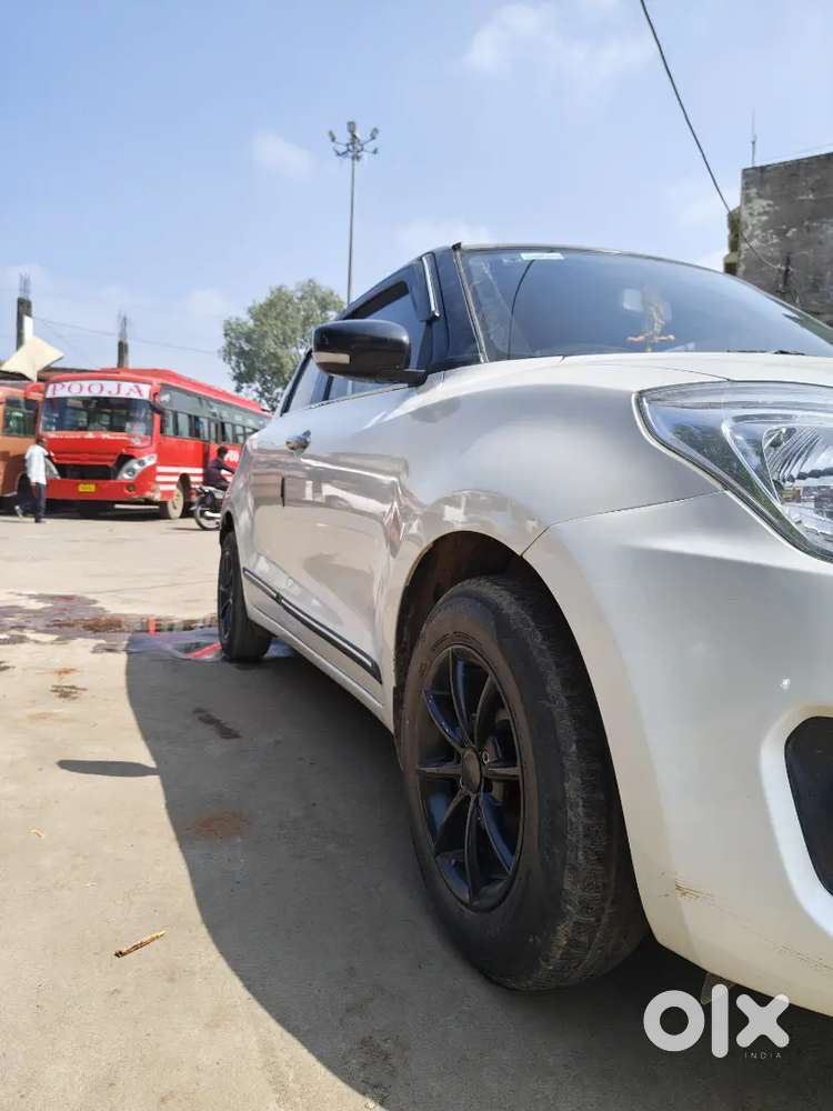 Maruti Suzuki Swift Vxi Cng 2018