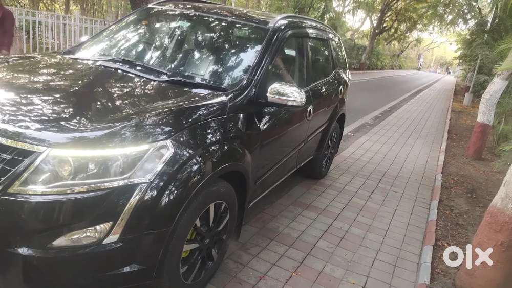 Mahindra Xuv500 W112019
