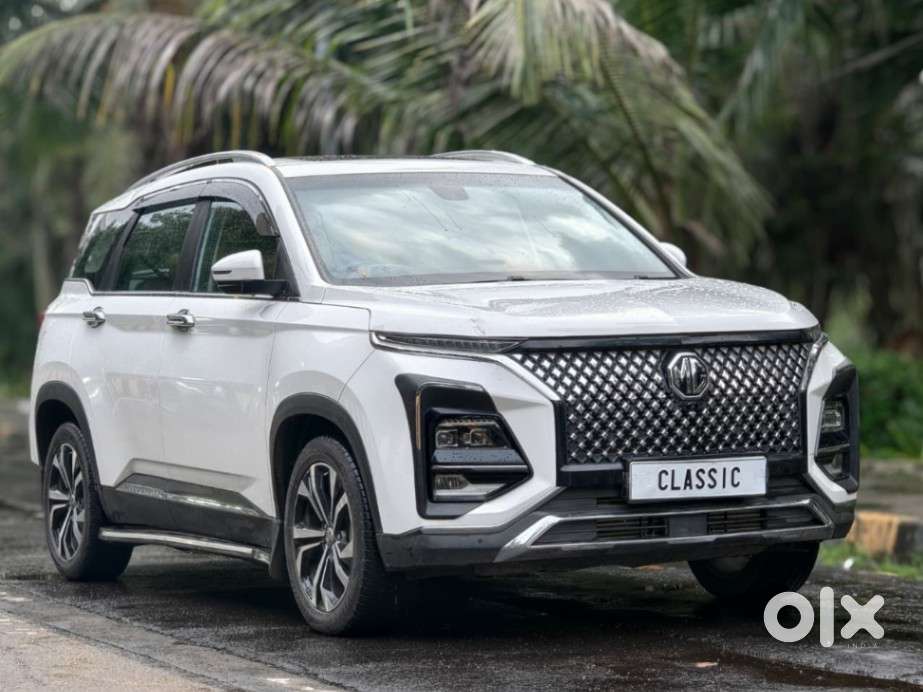 Mg Hector Plus Sharp Pro 1.5 Turbo Petrol Cvt 7 Str, 2024, Petrol