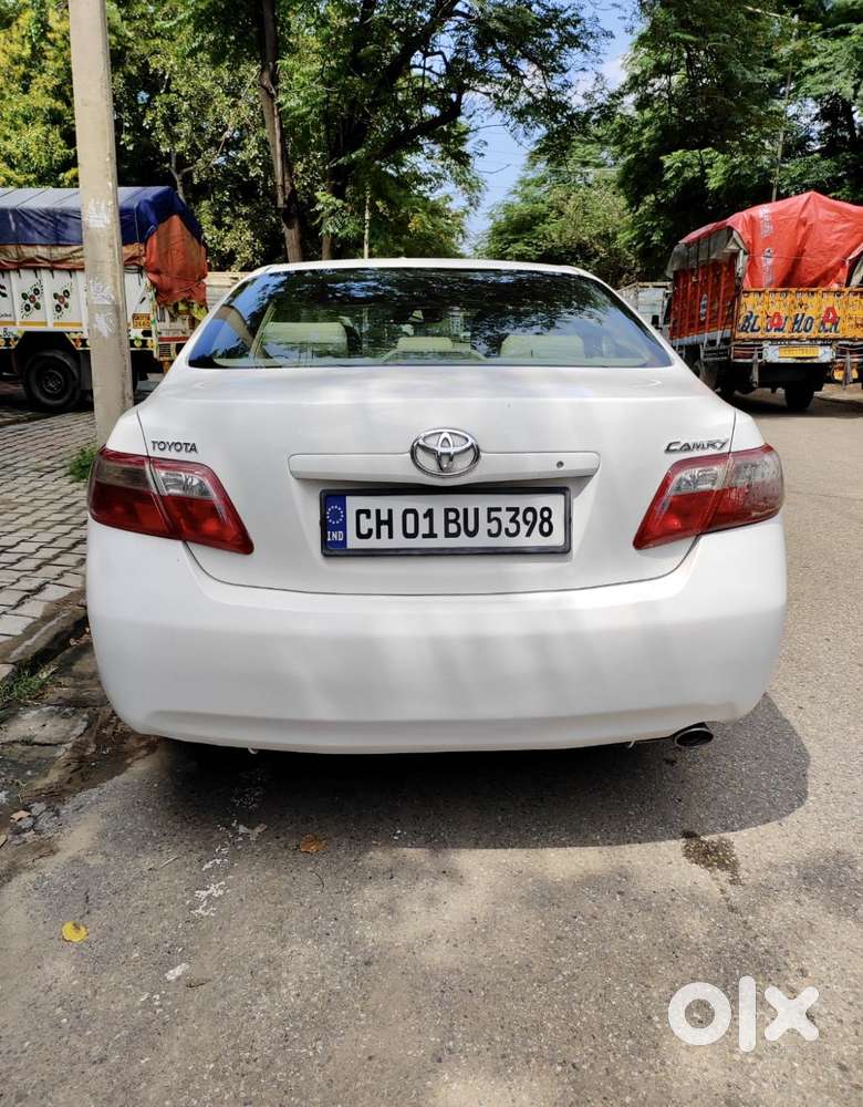 Toyota Camry V4 Mt, 2010, Petrol