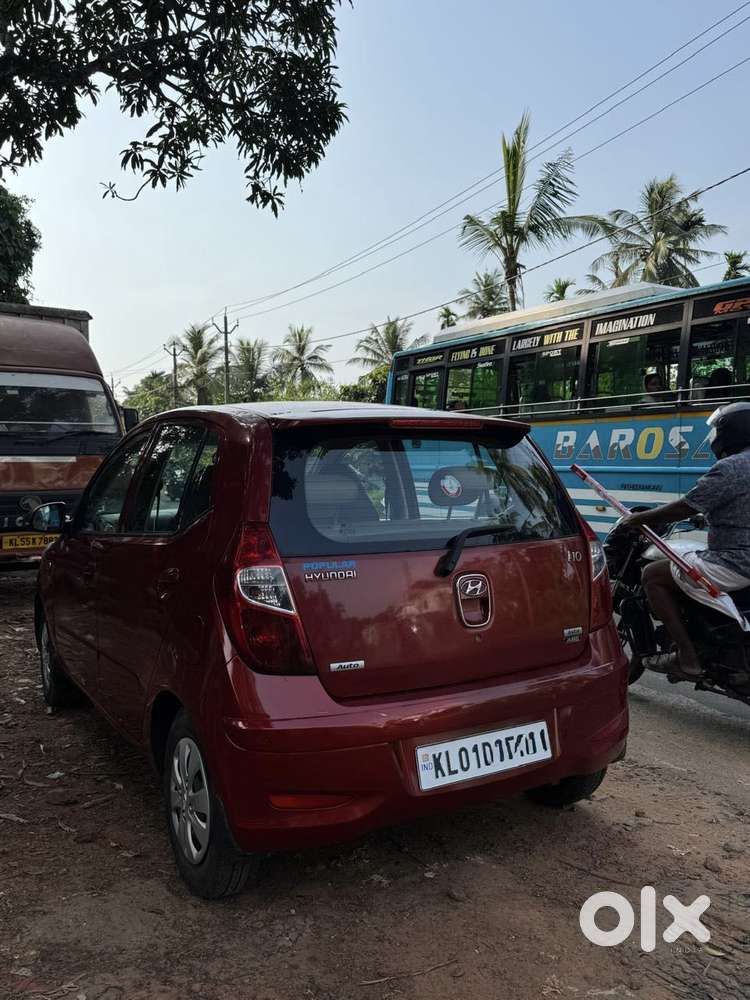 Hyundai I10 Asta Sunroof At, 2011, Petrol