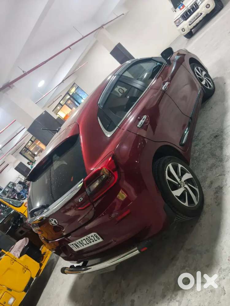 Toyota Glanza 2024 Petrol 30000 Km Company Service Record