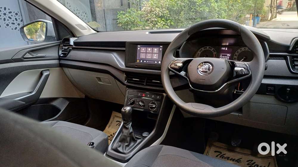 Skoda Kushaq 1.0 Tsi Active, 2022, Petrol