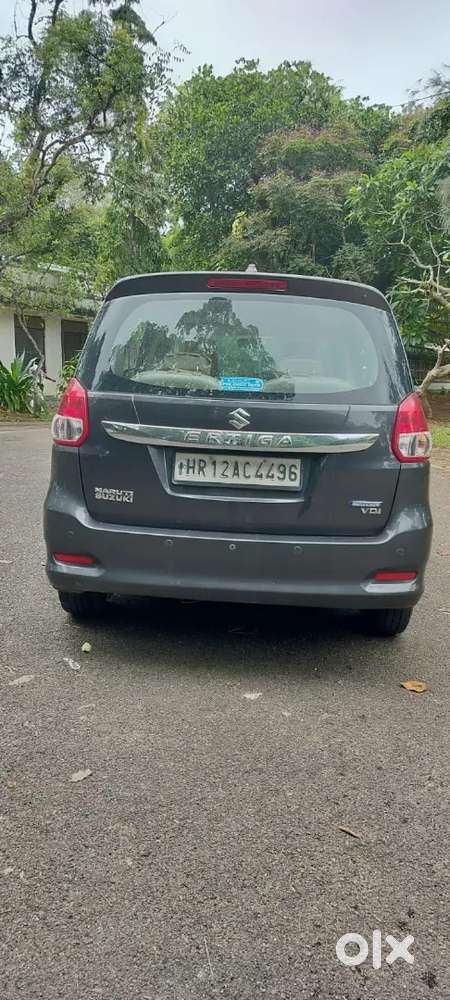 Maruthi Suzuki Ertiga Vdi ( Airforce Person Used)
