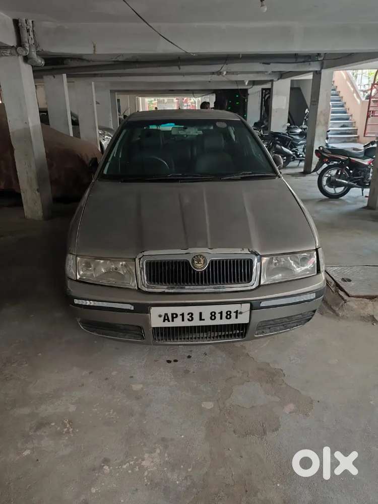 Skoda Octavia 2007 Diesel 200000 Km Driven