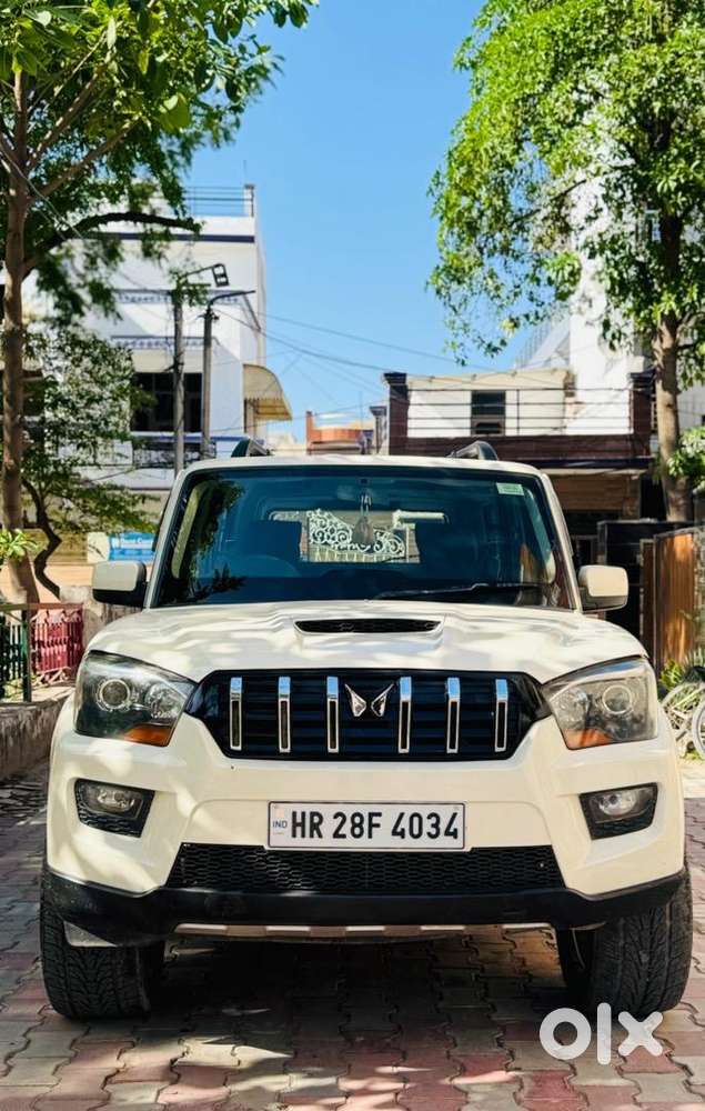 Mahindra Scorpio Classic 2015