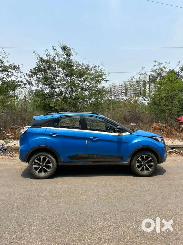 Tata Nexon Genuine Sell, Price Negotiable