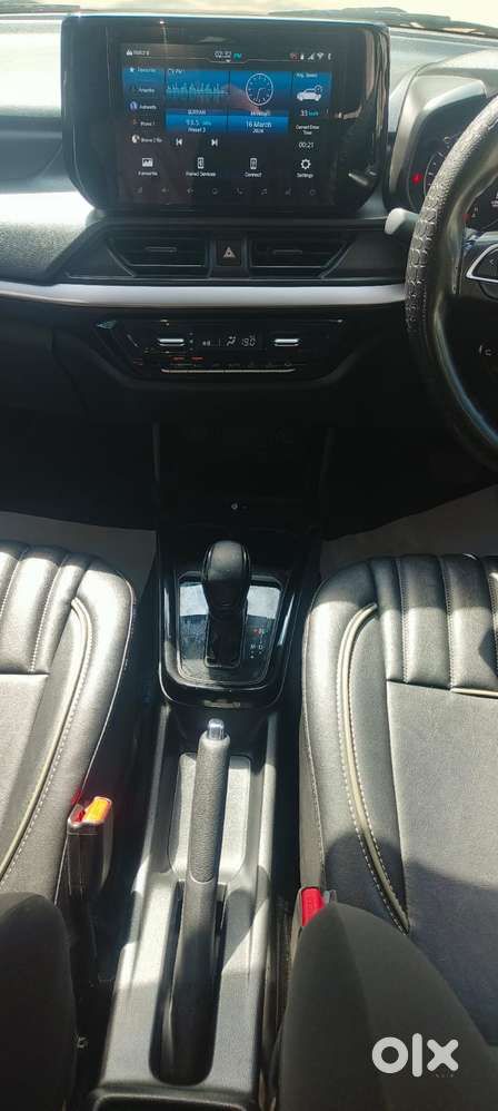 Maruti Suzuki Swift Zxi Plus Amt Dual Tone, 2024, Petrol