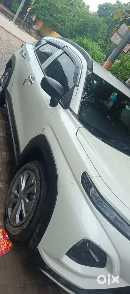 Maruti Suzuki Fronx 2025 Petrol Well Maintained