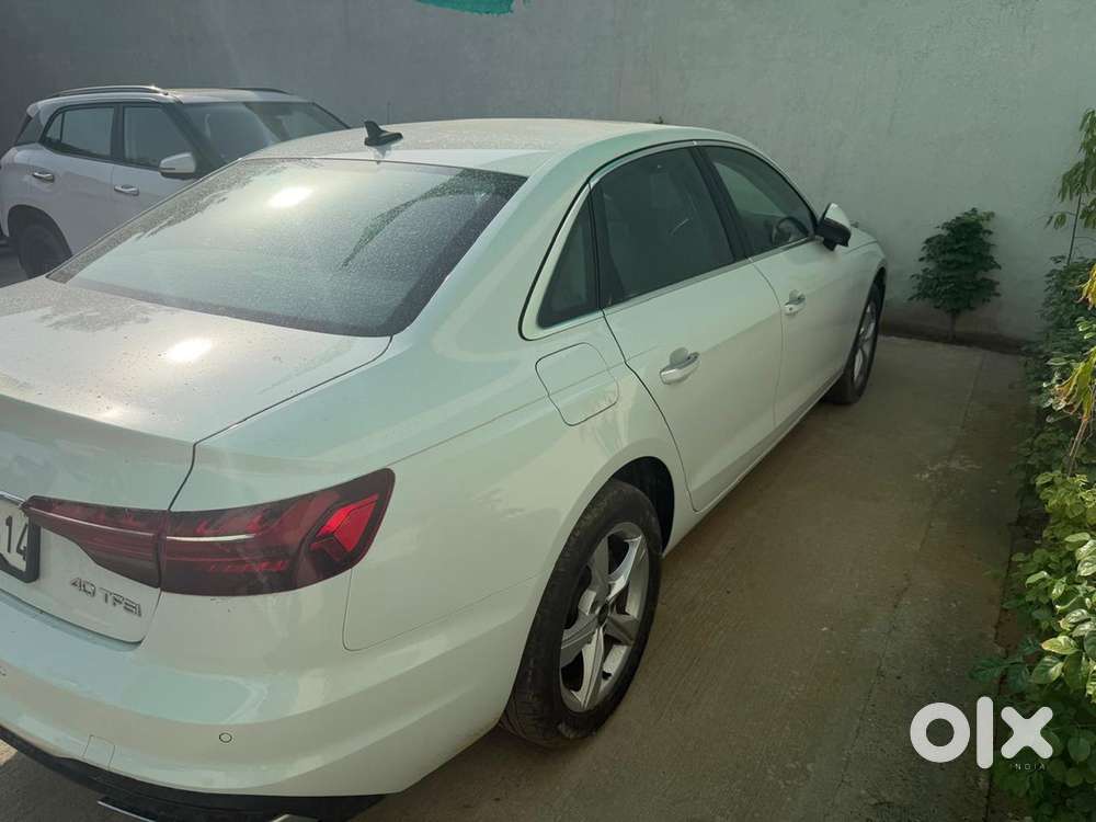 Audi A4 Petrol 1.4 2025