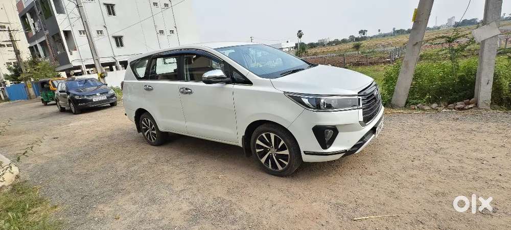 Toyota Innova Crysta 2022 Second Owner