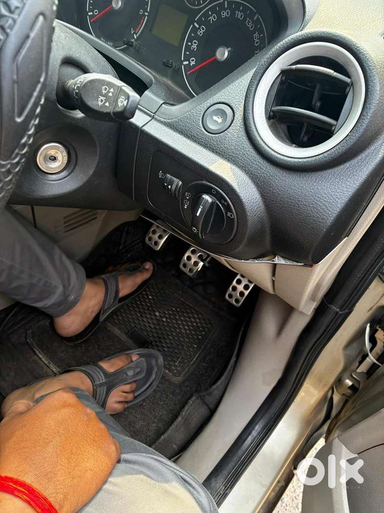 Ford Fiesta 2006 Petrol 35000 Km Driven