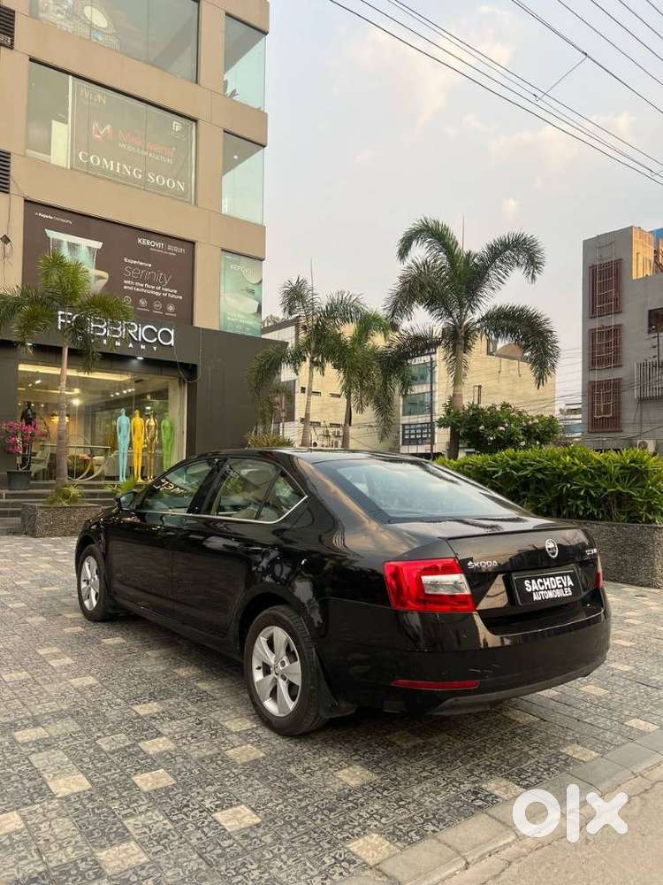 Skoda Octavia 1.8 Tsi At Style, 2019, Petrol