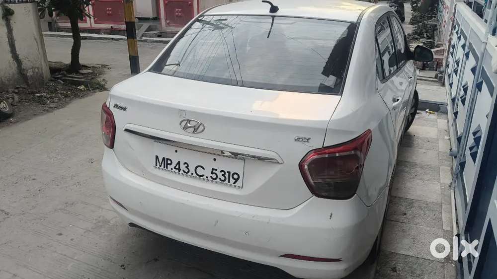 Hyundai Xcent 2015 Diesel   First Owner