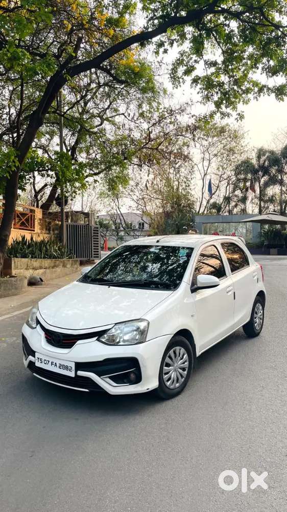 Toyota Etios Liva 2016