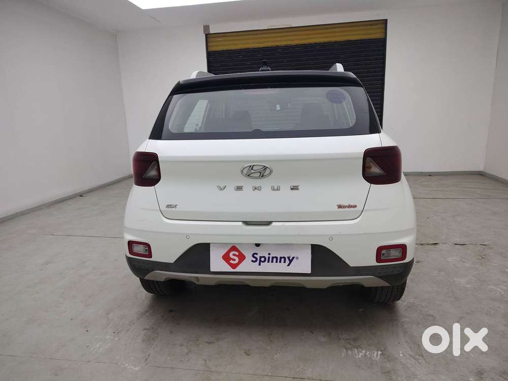 Hyundai Venue 1.0 Sx Turbo Dct, 2020, Petrol