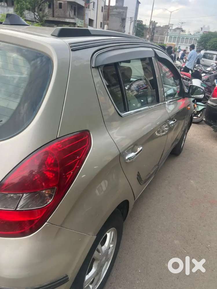 Hyundai I20 2009 With Avn