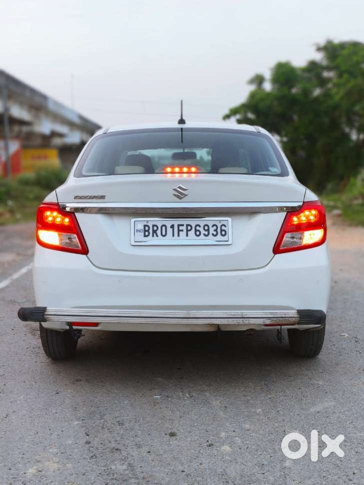 Maruti Suzuki Dzire 1.2 Vxi, 2022, Petrol