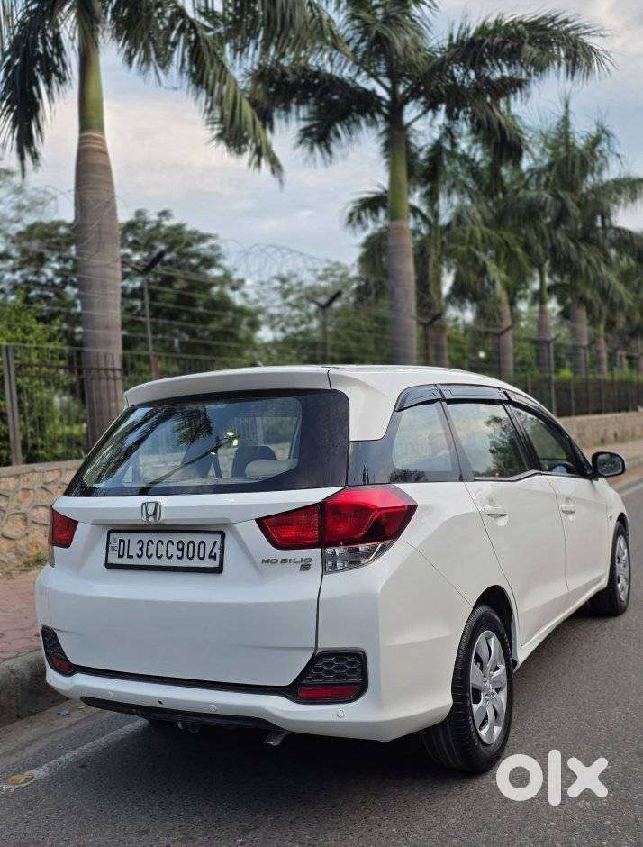 Honda Mobilio 1.5 S I-vtec Mt, 2015, Petrol