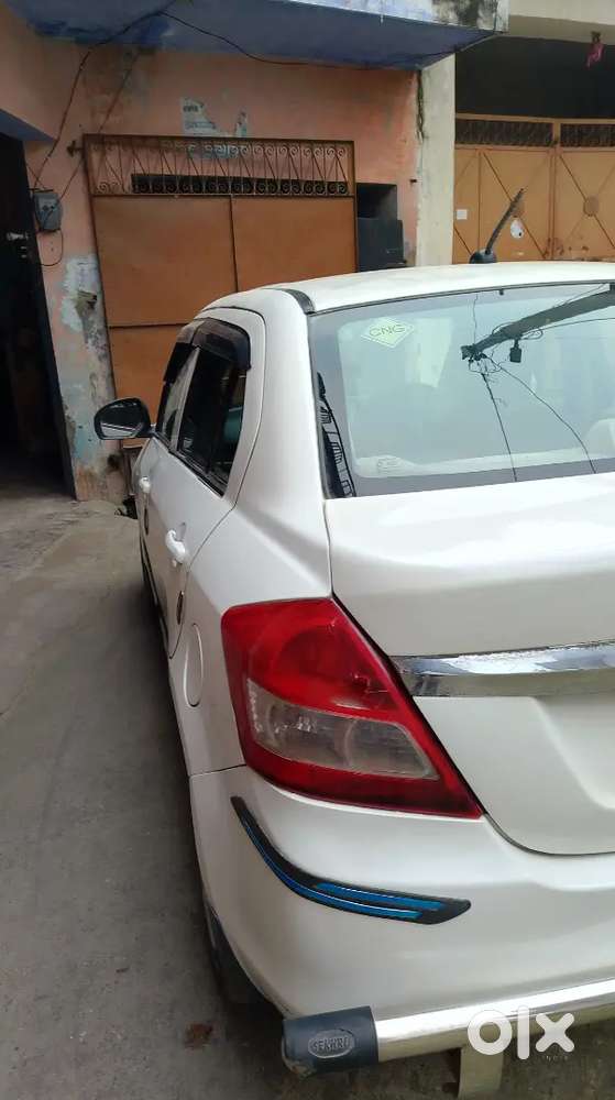 Maruti Suzuki Dzire 2016 Cng