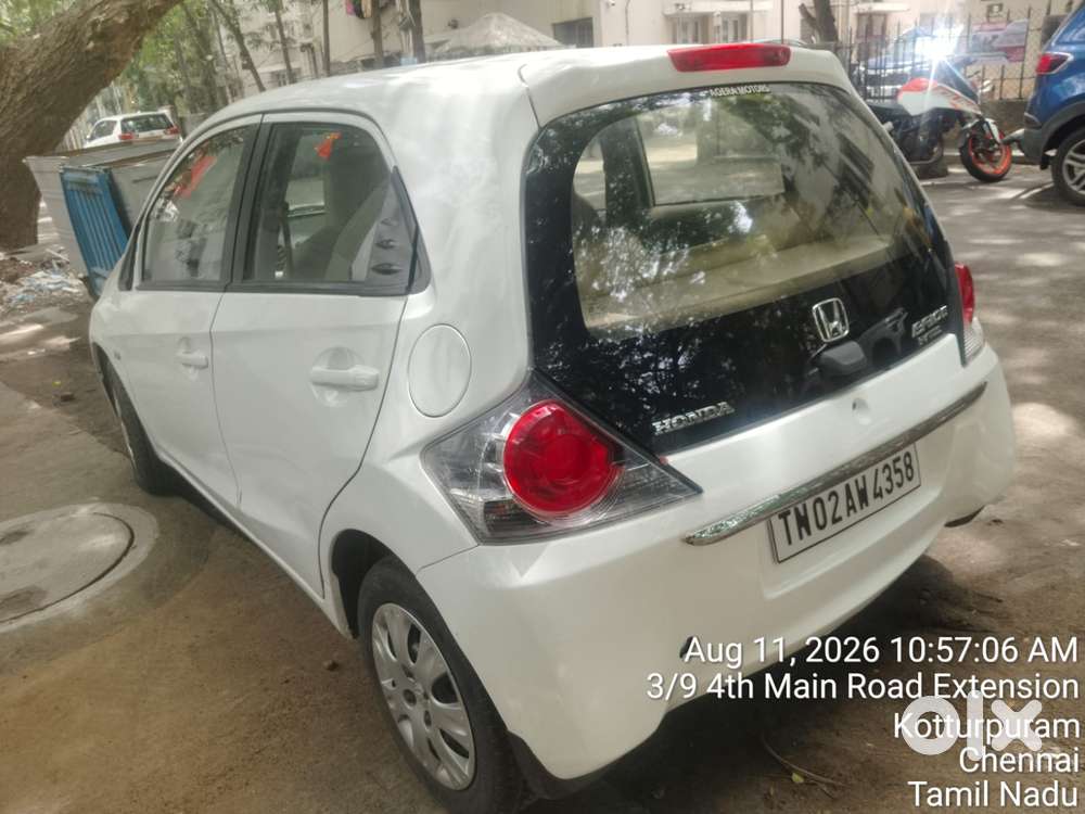 Honda Brio V Mt, 2013, Petrol