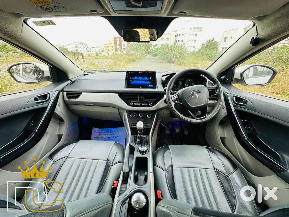 Tata Nexon 1.2 Revotron Xz, 2017, Petrol