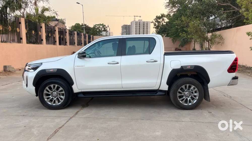 Toyota Hilux 2.8 High 4x4 Mt, 2026, Diesel