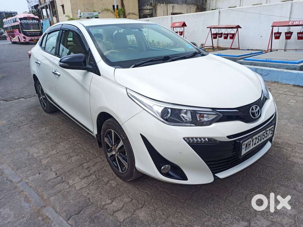 Toyota Yaris Vx Cvt, 2020, Petrol