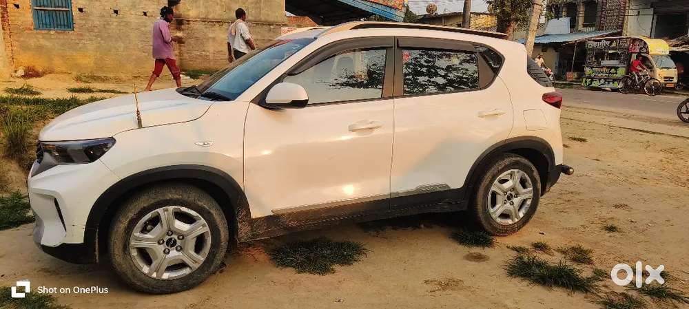 Kia Sonet 2023 Petrol 45000 Km Driven