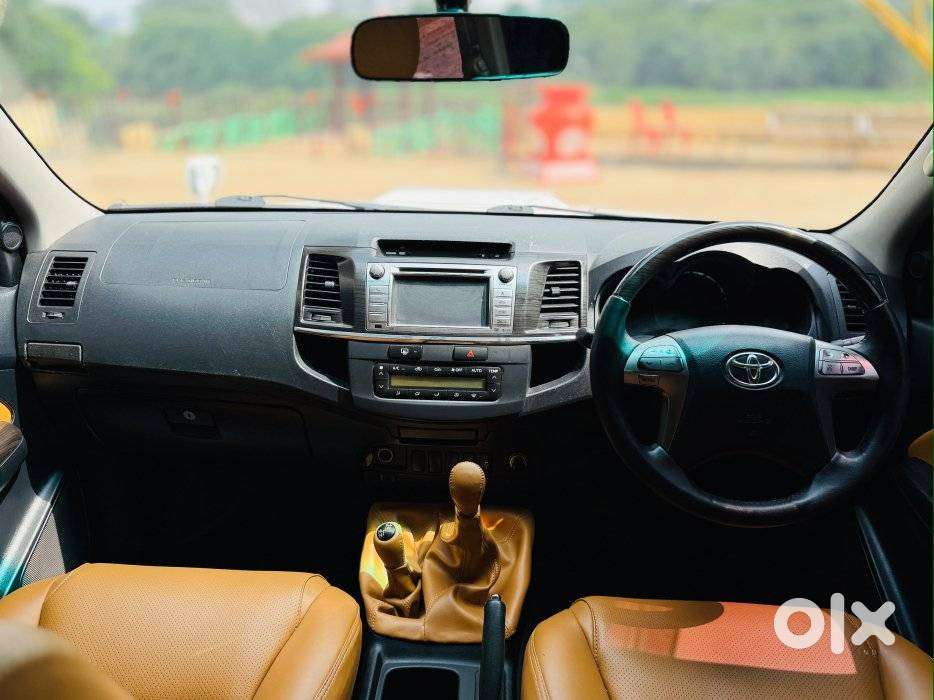 Toyota Fortuner 3.0 4x4 Manual, 2015, Diesel