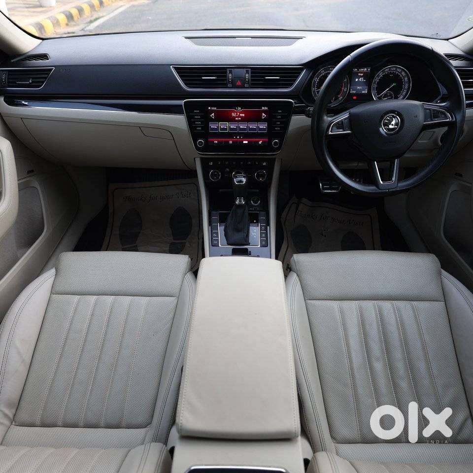 Skoda Superb 2.0 L&k Tsi At, 2021, Petrol