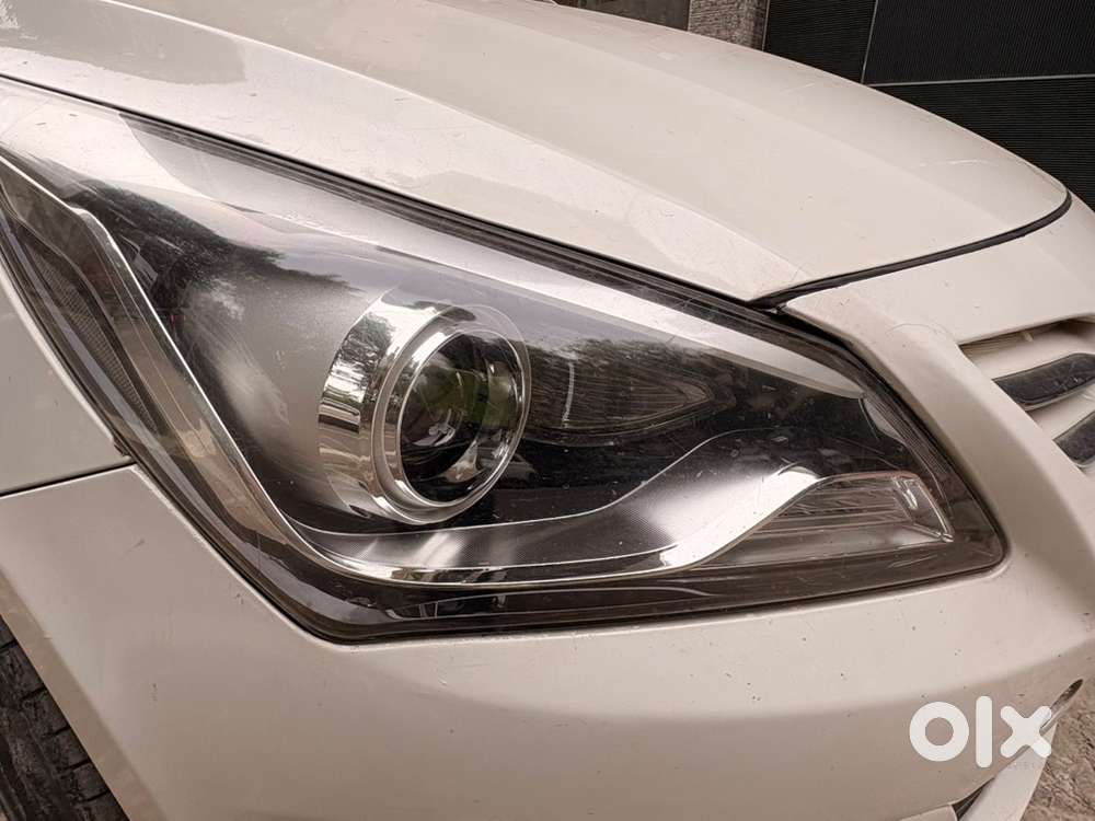 Hyundai Verna 1.6 Crdi Sx Diesel  2016  81,000 Km  ₹3,60,000