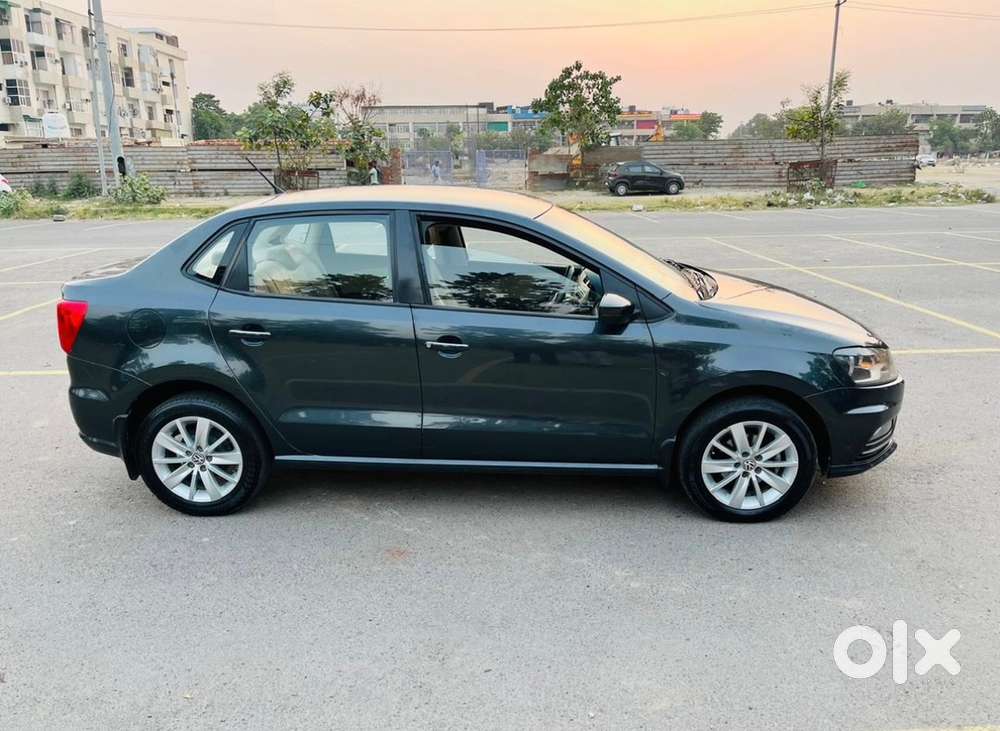 Volkswagen Ameo Petrol 2017