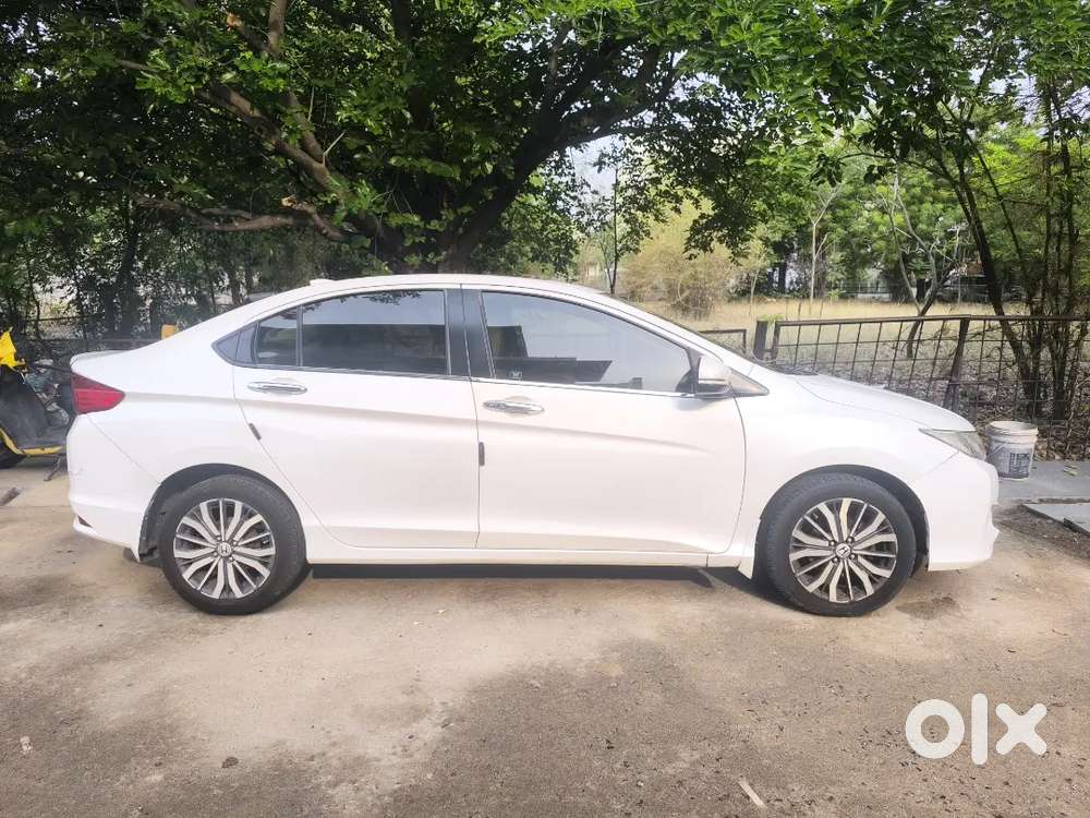 Honda City 2016 Diesel 150000 Km Driven, Top End