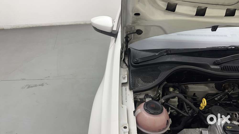 Volkswagen Polo 2009-2013 Petrol Comfortline 1.2l, 2017, Petrol