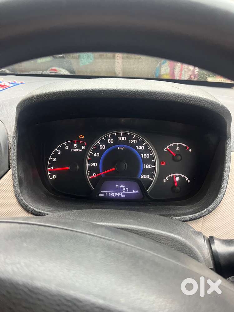 Hyundai Grand I10 2015 Diesel 113044 Km Driven
